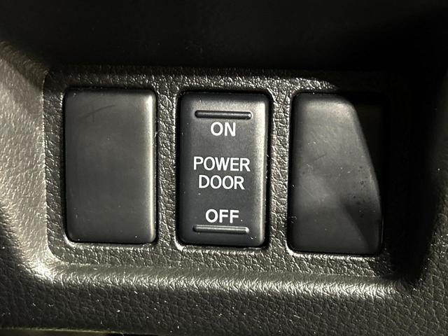 セレナ ハイウェイスター　Ｖセレ＋セーフティＩＩ　ＳＨＶ　両側電動ドア　純正ＳＤナビ　後席モニター　全周囲カメラ　衝突被害軽減システム　禁煙車　コーナーセンサー　スマートキー　ＬＥＤヘッド　ビルトインＥＴＣ　クルコン　純正１６インチアルミ　車線逸脱警報（48枚目）