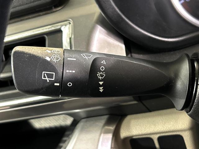 キャスト スタイルＸ　ＳＡＩＩ　衝突被害軽減システム　禁煙車　コーナーセンサー　スマートキー　オートライト　オートエアコン　アイドリングストップ　ＣＤ　ＡＵＸ　ヘッドライトレベライザー　電動格納ミラー（30枚目）