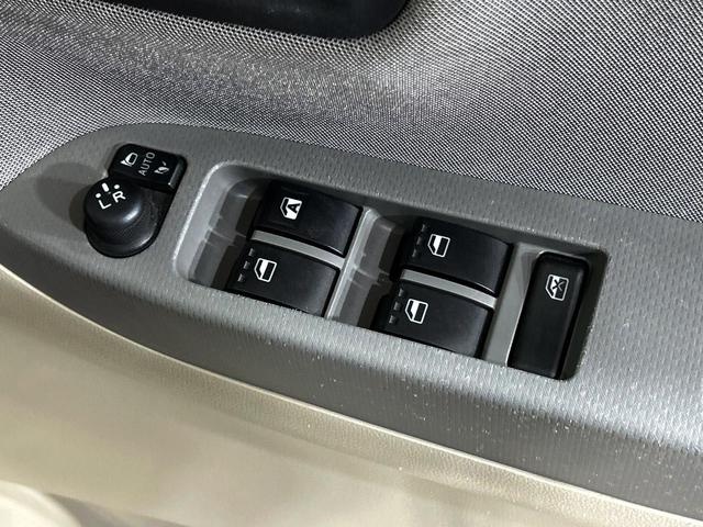 キャスト スタイルＸ　ＳＡＩＩ　衝突被害軽減システム　禁煙車　コーナーセンサー　スマートキー　オートライト　オートエアコン　アイドリングストップ　ＣＤ　ＡＵＸ　ヘッドライトレベライザー　電動格納ミラー（46枚目）