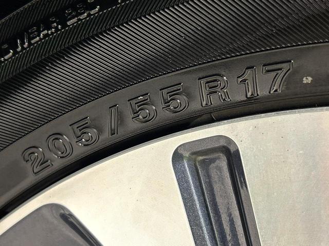 キックス Ｘ　プロパイロット　純正９インチナビ　全周囲カメラ　エマージェンシーブレーキ　デジタルインナーミラー　禁煙車　ＬＥＤヘッド　ルーフレール　ＥＴＣ　純正１７インチアルミ　オートハイビーム　オートライト（30枚目）