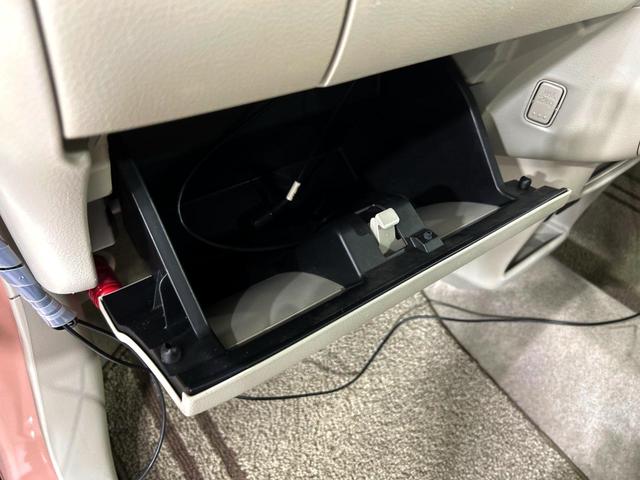 アルトラパン S 純正ナビ セーフティサポート シートヒーター 禁煙車 スマートキー HIDヘッド オートライト Bluetooth CD DVD再生 フルセグ(51枚目)