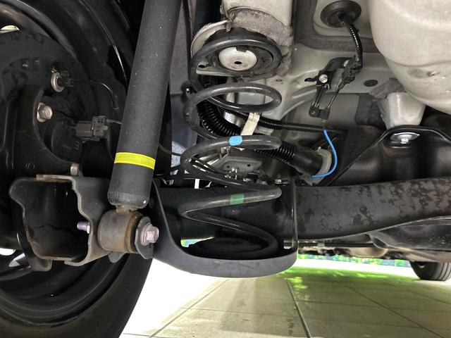 ヤリス X 純正8インチディスプレイ バックカメラ セーフティセンス 禁煙車 クリアランスソナー ETC オートハイビーム 車線逸脱警報 オートライト Bluetooth スマートキー(20枚目)