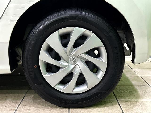 ヤリス X 純正8インチディスプレイ バックカメラ セーフティセンス 禁煙車 クリアランスソナー ETC オートハイビーム 車線逸脱警報 オートライト Bluetooth スマートキー(24枚目)