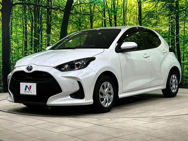 ヤリス X 純正8インチディスプレイ バックカメラ セーフティセンス 禁煙車 クリアランスソナー ETC オートハイビーム 車線逸脱警報 オートライト Bluetooth スマートキー(58枚目)