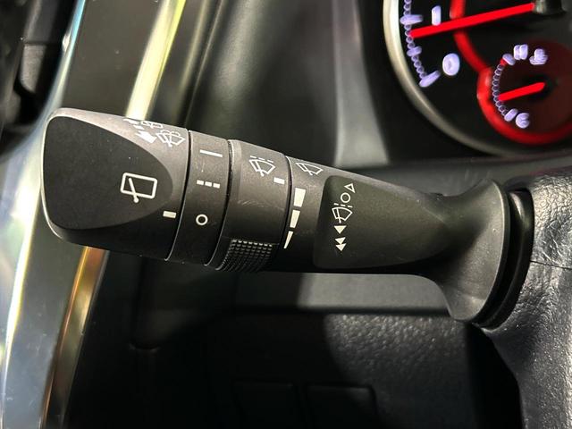 アルファード ２．５Ｓ　後席モニター　両側電動ドア　純正ＳＤナビ　バックカメラ　１００Ｖ電源　衝突被害軽減システム　禁煙車　ドラレコ　コーナーセンサー　スマートキー　ＬＥＤヘッド　ビルトインＥＴＣ　クルコン（48枚目）