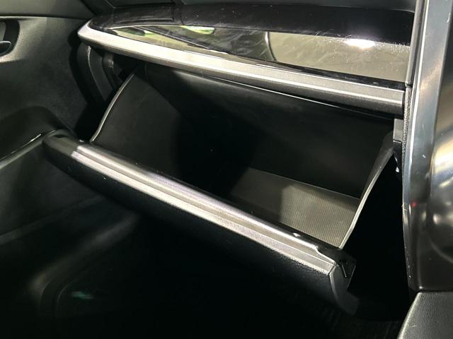 アルファード ２．５Ｓ　後席モニター　両側電動ドア　純正ＳＤナビ　バックカメラ　１００Ｖ電源　衝突被害軽減システム　禁煙車　ドラレコ　コーナーセンサー　スマートキー　ＬＥＤヘッド　ビルトインＥＴＣ　クルコン（67枚目）