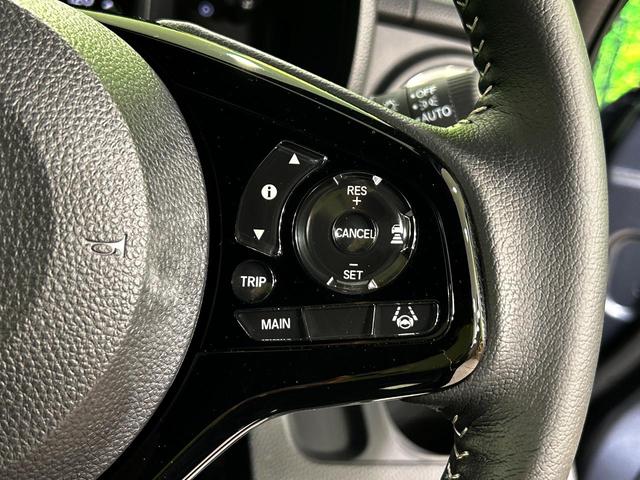 N-ONE プレミアム ツアラー 純正SDナビ バックカメラ 衝突被害軽減システム 禁煙車 ハーフレザーシート コーナーセンサー スマートキー LEDヘッド 純正15インチアルミ 車線逸脱警報 オートライト オートエアコン(4枚目)