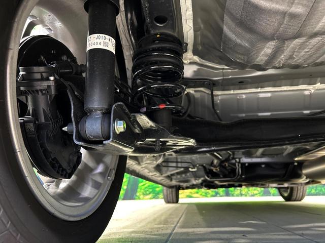 N-ONE プレミアム ツアラー 純正SDナビ バックカメラ 衝突被害軽減システム 禁煙車 ハーフレザーシート コーナーセンサー スマートキー LEDヘッド 純正15インチアルミ 車線逸脱警報 オートライト オートエアコン(21枚目)