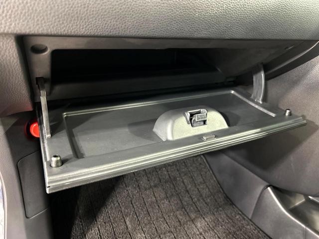 N-ONE プレミアム ツアラー 純正SDナビ バックカメラ 衝突被害軽減システム 禁煙車 ハーフレザーシート コーナーセンサー スマートキー LEDヘッド 純正15インチアルミ 車線逸脱警報 オートライト オートエアコン(61枚目)