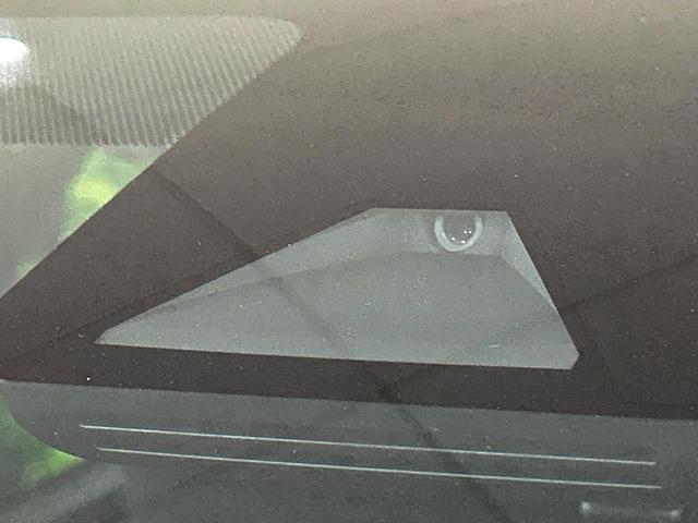 アクア G 純正8型ディスプレイ バックカメラ セーフティセンス レーダークルーズ 100V電源 禁煙車 シートヒーター ステアリングヒーター LEDヘッド ETC オートハイビーム オートライト オートエアコン(5枚目)