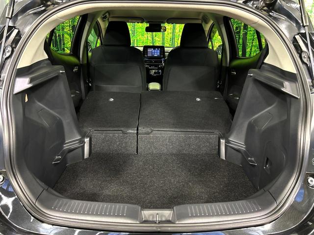 アクア G 純正8型ディスプレイ バックカメラ セーフティセンス レーダークルーズ 100V電源 禁煙車 シートヒーター ステアリングヒーター LEDヘッド ETC オートハイビーム オートライト オートエアコン(10枚目)