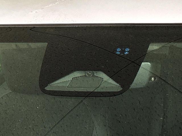 ヴェゼル e:HEV Z 登録済未使用車 全周囲カメラ 衝突被害軽減システム 電動リアゲート ハーフレザーシート 登録済未使用車 全周囲カメラ 衝突被害軽減システム 電動リアゲート ハーフレザーシート コーナーセンサー(5枚目)