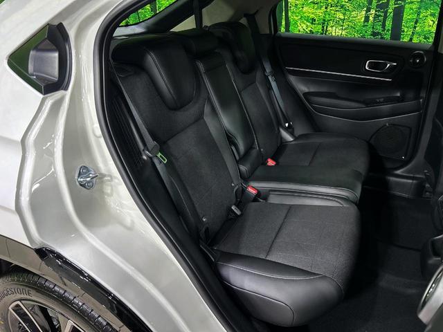 ヴェゼル e:HEV Z 登録済未使用車 全周囲カメラ 衝突被害軽減システム 電動リアゲート ハーフレザーシート 登録済未使用車 全周囲カメラ 衝突被害軽減システム 電動リアゲート ハーフレザーシート コーナーセンサー(9枚目)