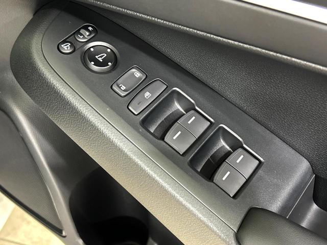 ヴェゼル e:HEV Z 登録済未使用車 全周囲カメラ 衝突被害軽減システム 電動リアゲート ハーフレザーシート 登録済未使用車 全周囲カメラ 衝突被害軽減システム 電動リアゲート ハーフレザーシート コーナーセンサー(46枚目)