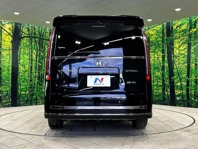 ステップワゴン e:HEVスパーダ 両側電動ドア SDナビ フロント・バックカメラ 衝突被害軽減システム 電動リアゲート レザーシート ドラレコ コーナーセンサー スマートキー LEDヘッド ビルトインETC 純正16インチアルミ(16枚目)