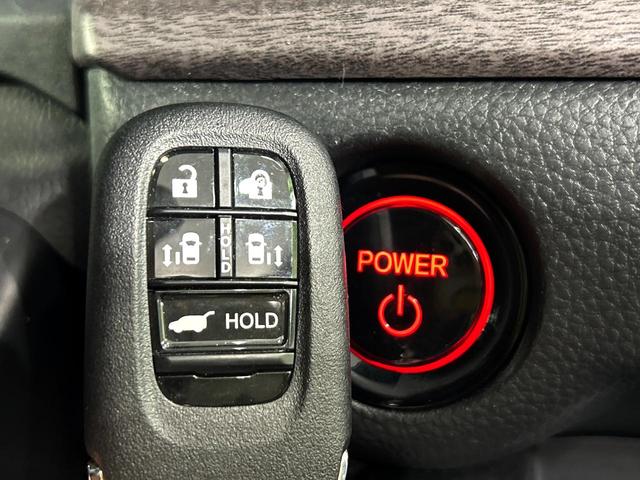 ステップワゴン e:HEVスパーダ 両側電動ドア SDナビ フロント・バックカメラ 衝突被害軽減システム 電動リアゲート レザーシート ドラレコ コーナーセンサー スマートキー LEDヘッド ビルトインETC 純正16インチアルミ(63枚目)