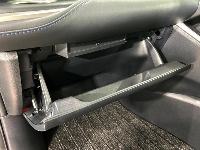 ヴォクシー ハイブリッドS-Z 両側電動ドア 後席モニター 全周囲カメラ 100V電源 衝突被害軽減システム レーダークルーズ 電動リアゲート ハーフレザーシート ドラレコ コーナーセンサー スマートキー(70枚目)