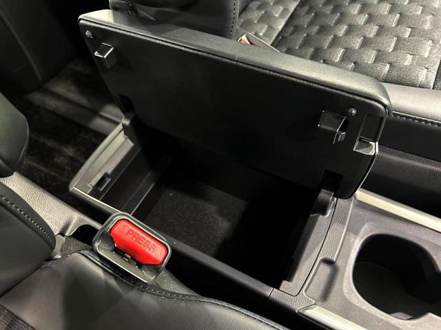 ヴォクシー ハイブリッドS-Z 両側電動ドア 後席モニター 全周囲カメラ 100V電源 衝突被害軽減システム レーダークルーズ 電動リアゲート ハーフレザーシート ドラレコ コーナーセンサー スマートキー(73枚目)