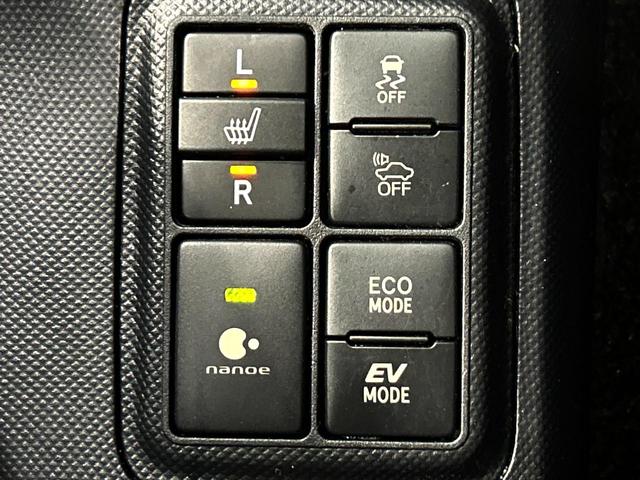 アクア Gブラックソフトレザーセレクション アルパイン8インチナビ バックカメラ プリクラッシュセーフティ クルーズコントロール 禁煙車 シートヒーター ETC オートライト オートエアコン Bluetooth DVD再生 フルセグ(6枚目)