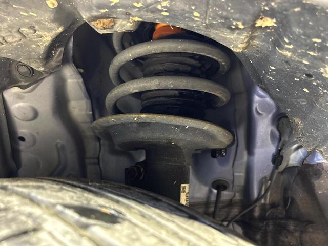 アクア Gブラックソフトレザーセレクション アルパイン8インチナビ バックカメラ プリクラッシュセーフティ クルーズコントロール 禁煙車 シートヒーター ETC オートライト オートエアコン Bluetooth DVD再生 フルセグ(20枚目)