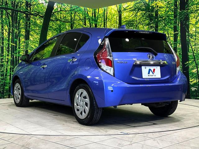 アクア Gブラックソフトレザーセレクション アルパイン8インチナビ バックカメラ プリクラッシュセーフティ クルーズコントロール 禁煙車 シートヒーター ETC オートライト オートエアコン Bluetooth DVD再生 フルセグ(27枚目)