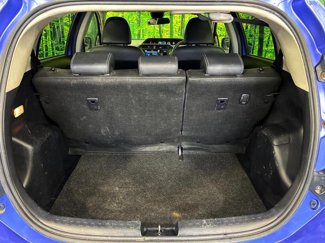 アクア Gブラックソフトレザーセレクション アルパイン8インチナビ バックカメラ プリクラッシュセーフティ クルーズコントロール 禁煙車 シートヒーター ETC オートライト オートエアコン Bluetooth DVD再生 フルセグ(49枚目)