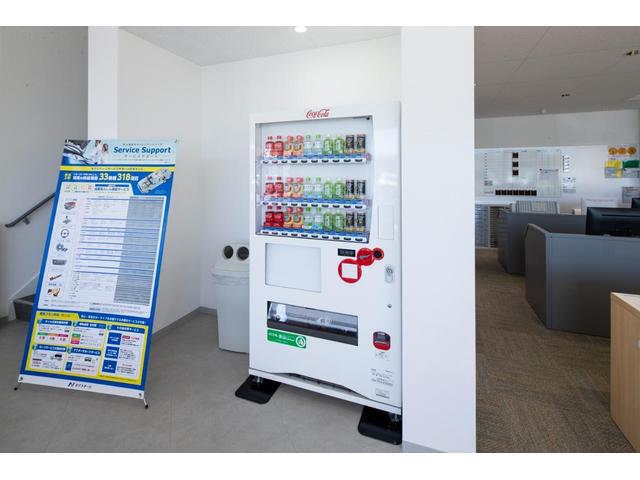 アクア Gブラックソフトレザーセレクション アルパイン8インチナビ バックカメラ プリクラッシュセーフティ クルーズコントロール 禁煙車 シートヒーター ETC オートライト オートエアコン Bluetooth DVD再生 フルセグ(80枚目)