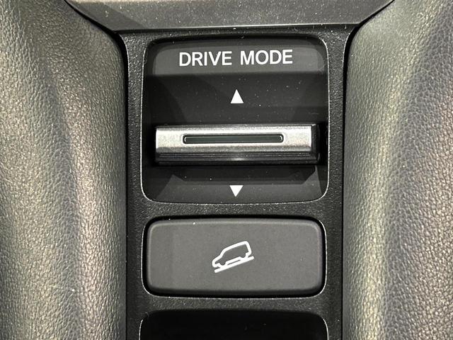 ZR-V e:HEV Z 純正9インチナビ BOSEサウンド 全周囲カメラ ホンダセンシング アダプティブクルーズ ブラインドスポットモニター シートヒーター 禁煙車 電動リアゲート LEDヘッド ETC2.0 パワーシート(46枚目)