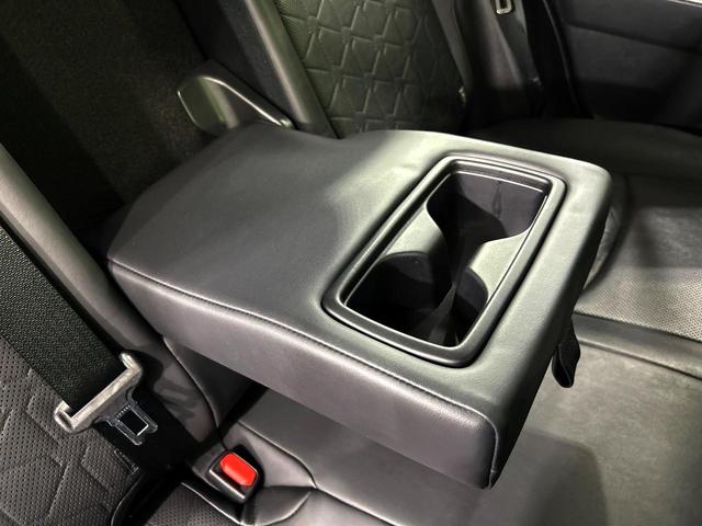 RAV4 アドベンチャー オフロードパッケージ 純正9インチディスプレイ 全周囲カメラ セーフティセンス レーダークルーズ ブラインドスポットモニター デジタルインナーミラー 禁煙車 シートベンチレーション 電動リアゲート ステアリングヒーター(61枚目)