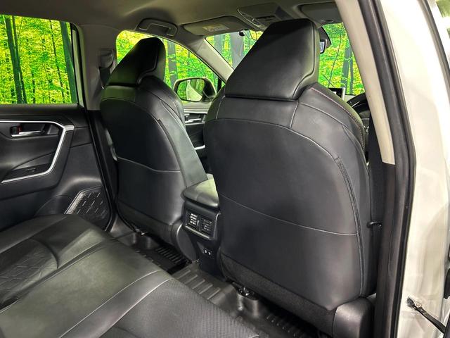 RAV4 アドベンチャー オフロードパッケージ 純正9インチディスプレイ 全周囲カメラ セーフティセンス レーダークルーズ ブラインドスポットモニター デジタルインナーミラー 禁煙車 シートベンチレーション 電動リアゲート ステアリングヒーター(64枚目)