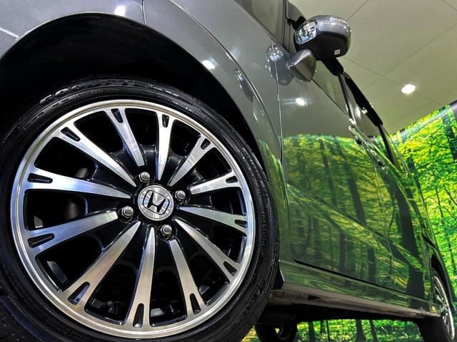 Ｎ－ＢＯＸカスタム Ｇ　ターボＳＳパッケージ　純正ナビ　両側電動スライドドア　バックカメラ　禁煙車　クルーズコントロール　純正１５インチアルミ　オートエアコン　Ｂｌｕｅｔｏｏｔｈ　フルセグ　パドルシフト（13枚目）