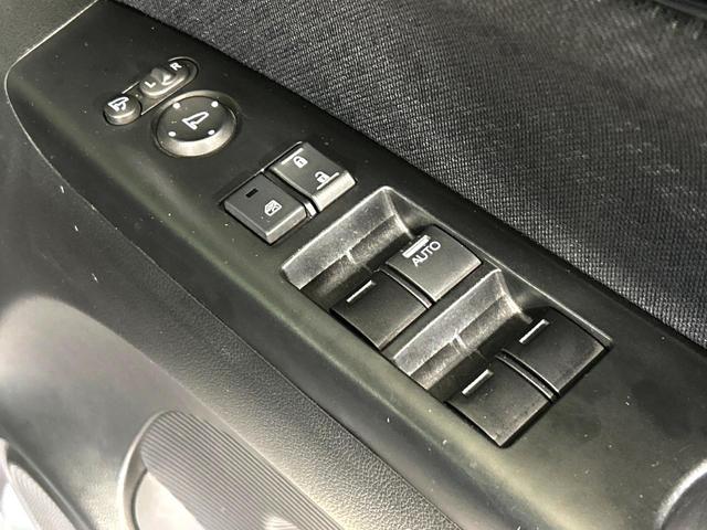 Ｎ－ＢＯＸカスタム Ｇ　ターボＳＳパッケージ　純正ナビ　両側電動スライドドア　バックカメラ　禁煙車　クルーズコントロール　純正１５インチアルミ　オートエアコン　Ｂｌｕｅｔｏｏｔｈ　フルセグ　パドルシフト（46枚目）