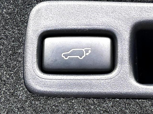 �y�p���[�o�b�N�h�A�z�X�}�[�g�L�[��^�]�Ȃ̃{�^�������������Ń��A�Q�[�g�������ŊJ���܂��I�ו��������Ă��鎞��A�����ʒu�ɂ���o�b�N�h�A��߂�ۂɕ֗��ȋ@�\�ł���