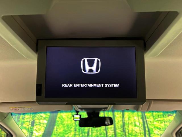 オデッセイ アブソルート・２０ｔｈアニバーサリー　メーカーナビ　全周囲カメラ　両側電動ドア　衝突被害軽減システム　レーダークルーズ　禁煙車　ハーフレザーシート　パワーシート　ドラレコ　コーナーセンサー　スマートキー　ＬＥＤヘッド　ＥＴＣ（3枚目）