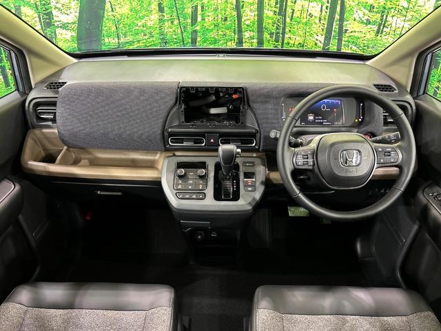 フリード エアー　ＥＸ　登録済未使用車　ホンダセンシング　アダプティブクルーズコントロール　両側電動スライドドア　ブラインドスポットモニター　シートヒーター　ＬＥＤヘッド　純正１５インチアルミ　オートハイビーム　オートライト（2枚目）