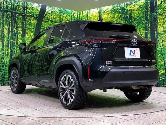 ヤリスクロス ハイブリッドＺ　純正８型ディスプレイオーディオ　バックカメラ　セーフティセンス　レーダークルーズ　禁煙車　ハーフレザーシート　パワーシート　コーナーセンサー　ＬＥＤヘッド　ＥＴＣ　純正１８インチアルミ（43枚目）