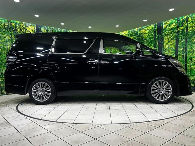 ヴェルファイア ２．４Ｚ　ゴールデンアイズ　アルパインナビ　後席モニター　両側電動スライドドア　バックカメラ　クルーズコントロール　禁煙車　電動リアゲート　ハーフレザーシート　ＨＩＤヘッド　ＥＴＣ　スマートキー（31枚目）