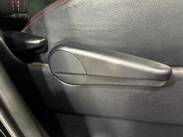 ヴェルファイア ２．４Ｚ　ゴールデンアイズ　アルパインナビ　後席モニター　両側電動スライドドア　バックカメラ　クルーズコントロール　禁煙車　電動リアゲート　ハーフレザーシート　ＨＩＤヘッド　ＥＴＣ　スマートキー（46枚目）