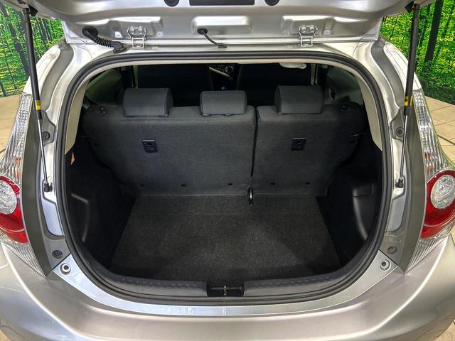 アクア Ｓ　純正ＳＤナビ　バックカメラ　禁煙車　スマートキー　ＥＴＣ　純正１５インチアルミ　オートライト　オートエアコン　Ｂｌｕｅｔｏｏｔｈ　フルセグ（31枚目）