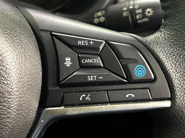 キックス Ｘ　純正ナビ　プロパイロット　アラウンドビューモニター　インテリジェントエマージェンシーブレーキ　インテリジェントルームミラー　ＬＥＤヘッド　ＥＴＣ　純正１７インチアルミ　オートハイビーム（3枚目）