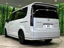 スパーダ　登録済未使用車　純正１１．４インチナビ　ホンダセンシング　アダプティブクルーズ　両側電動スライドドア　バックカメラ　ブラインドスポットモニター　電動リアゲート　シートヒーター　オットマン　７人乗り（30枚目）