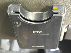 【ＥＴＣ】高速道路の料金所をストレスなく通過！話題のスポットやサービスエリアに多い「スマートIntercooler」利用時は必須のアイテムです。当店でセットアップを実施、ご納車当日からすぐにご利用いただけます！ 5