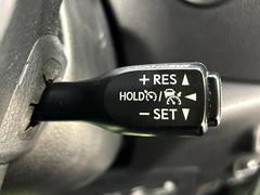 �ڥ졼�������롼������ȥ�����۹�®ƻϩ�Ǥ�Ĺ��Υ���Ԥ��ڤˡ�����ư��®�٤��ݤĥ��롼������ȥ����뤬�����ͷڸ������ƥ��Ϣ�Ȥ��������μ�ξ���Τ��Ƽִ֤��ݤĤ褦��®��Ĵ�ᤷ�Ƥ���ޤ����� 6