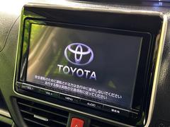 �ڽ����ʥӡۿ͵��ν����ʥӤ������������ǥ�����ǽ�⽼�¤��Ƥ��ꡢ�£�������������³����Ф������Υ��ޥۤ�ͣУ��ץ쥤�䡼�β��ڤ������ǽ�������α�ž������˳ڤ����ʤ�ޤ����� 3