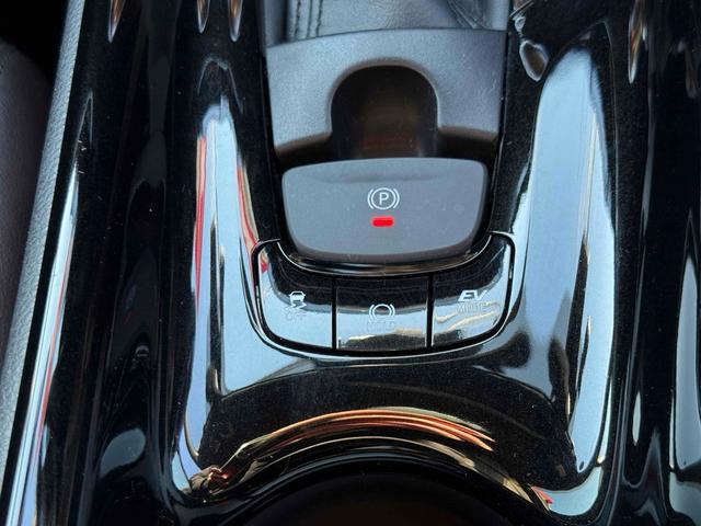 C-HR G ドライブレコーダー バックカメラ クリアランスソナー オートクルーズコントロール レーンアシスト 衝突被害軽減システム エアロ ナビ TV オートマチックハイビーム アルミホイール スマートキー(36枚目)
