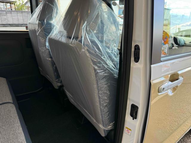 ムーヴキャンバス ストライプスＸ　９インチスマホ連携ディスプレイオーディオ　バックカメラ　両側電動スライドドア　ＴＶ　クリアランスソナー　衝突被害軽減システム　オートライト　スマートキー　アイドリングストップ　電動格納ミラー　ベンチシート　ＣＶＴ　盗難防止システム　ＡＢＳ（29枚目）