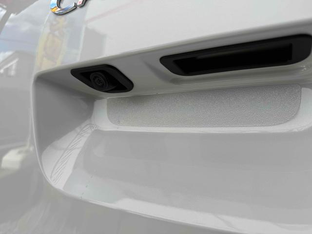 ムーヴキャンバス ストライプスＸ　９インチスマホ連携ディスプレイオーディオ　バックカメラ　両側電動スライドドア　ＴＶ　クリアランスソナー　衝突被害軽減システム　スマートキー　アイドリングストップ　電動格納ミラー　ベンチシート　ＣＶＴ　盗難防止システム　ＡＢＳ　ＥＳＣ　ＵＳＢ（37枚目）