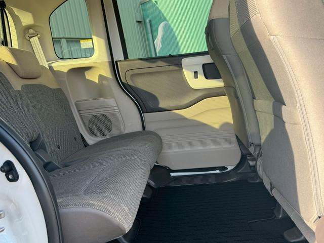 N-BOX G・Lホンダセンシング 車検R9/6 左側電動スライドドア ETC バックカメラ ナビ クリアランスソナー オートクルコン レーンアシスト 衝突被害軽減システム LEDヘッドランプ スマートキー 修復歴無 第三者機関検査済(50枚目)