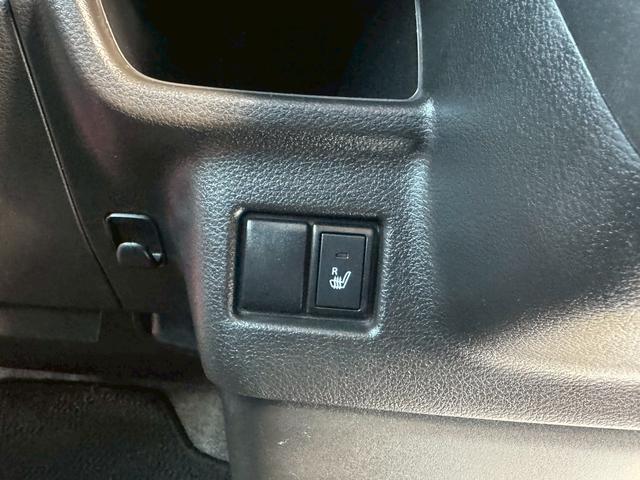 スペーシア ハイブリッドＸ　両側電動スライドドア　ナビＴＶ　バックカメラ　ドライブレコーダー　ＥＴＣ　クリアランスソナー　レーンアシスト　衝突被害軽減システム　リアサーキュレーター　シートヒーター　修復歴無　第三者機関検査済（12枚目）