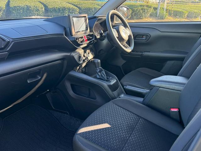 ロッキー Ｌ　ナビＴＶ　バックカメラ　衝突軽減システム　ＥＴＣ　クリアランスソナー　　シートヒーター　オートライト　スマートキー　電動格納ミラー　シートヒーター　新車保証書取説　修復歴無　第三者機関検査済（33枚目）